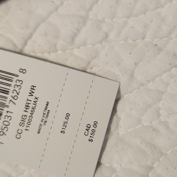 NWT Coach red heart coin change purse new ❤️ with wristlet strap - Picture 10 of 11